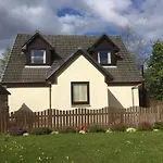 Riverbank Cottage