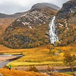 Premium Ground Floor Apartment, Near Fort William Town Centre