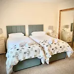 Ardlinnhe Cottage
