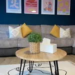 Ross Place Apartment
