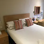 Croit Anna Hotel