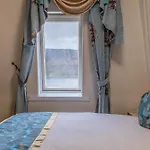 Muthu Fort William Hotel