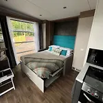 Ravenswood Pod