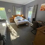 Glenlochy Apartments