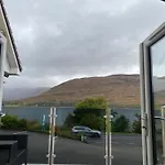 Seaview Lodges At Torlinnhe