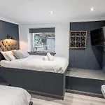 Sutherland Mini Apartments