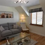 Treetops Lodge
