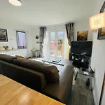 The Oldschool House Cottage