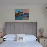 Innisfree Guest House