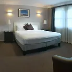 Maclean Guest House