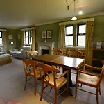 Factors Inn & Cottage