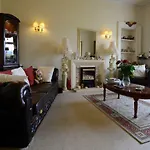 Inverlochy Villas (Adults Only)