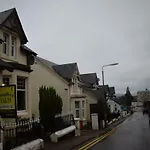 Crown Fort William