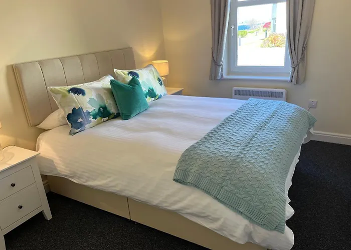 Corran, Glenloch View, Fort William 2-Bedroom Loch Side Flat