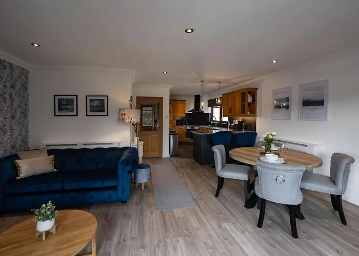 Canalside Apartment