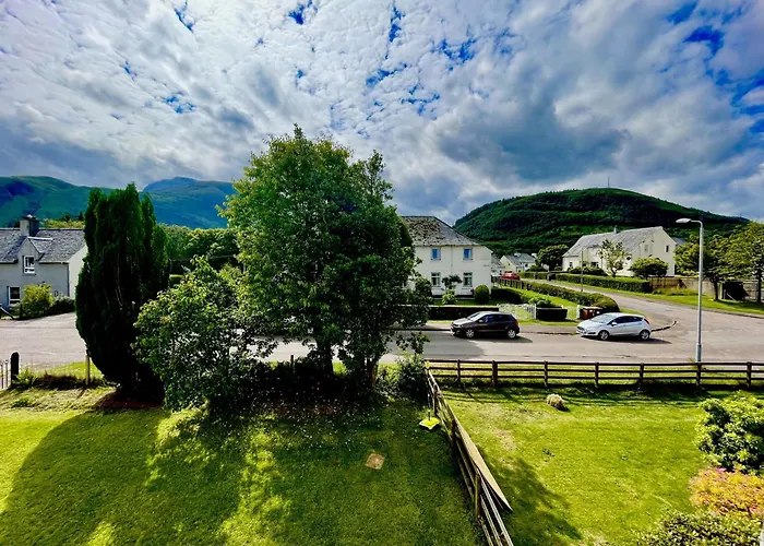 Lochiel Apartment