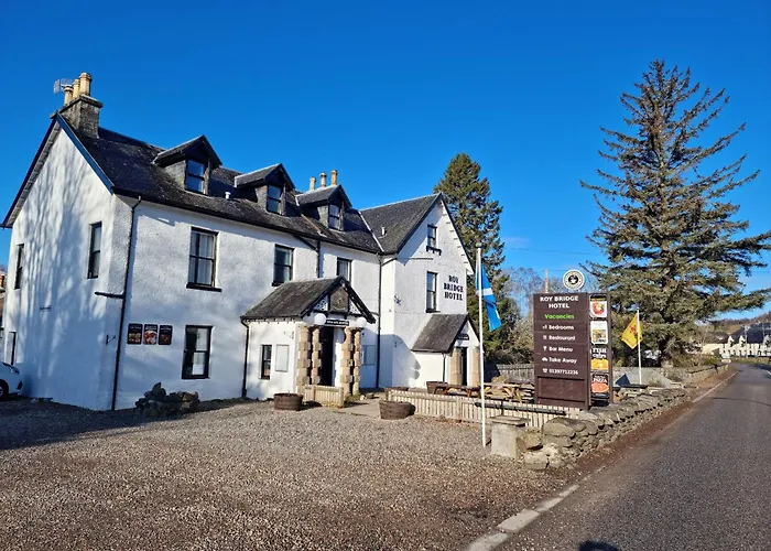 Roy Bridge Hotel