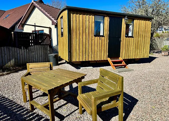 Per Ardua Shepherds Hut