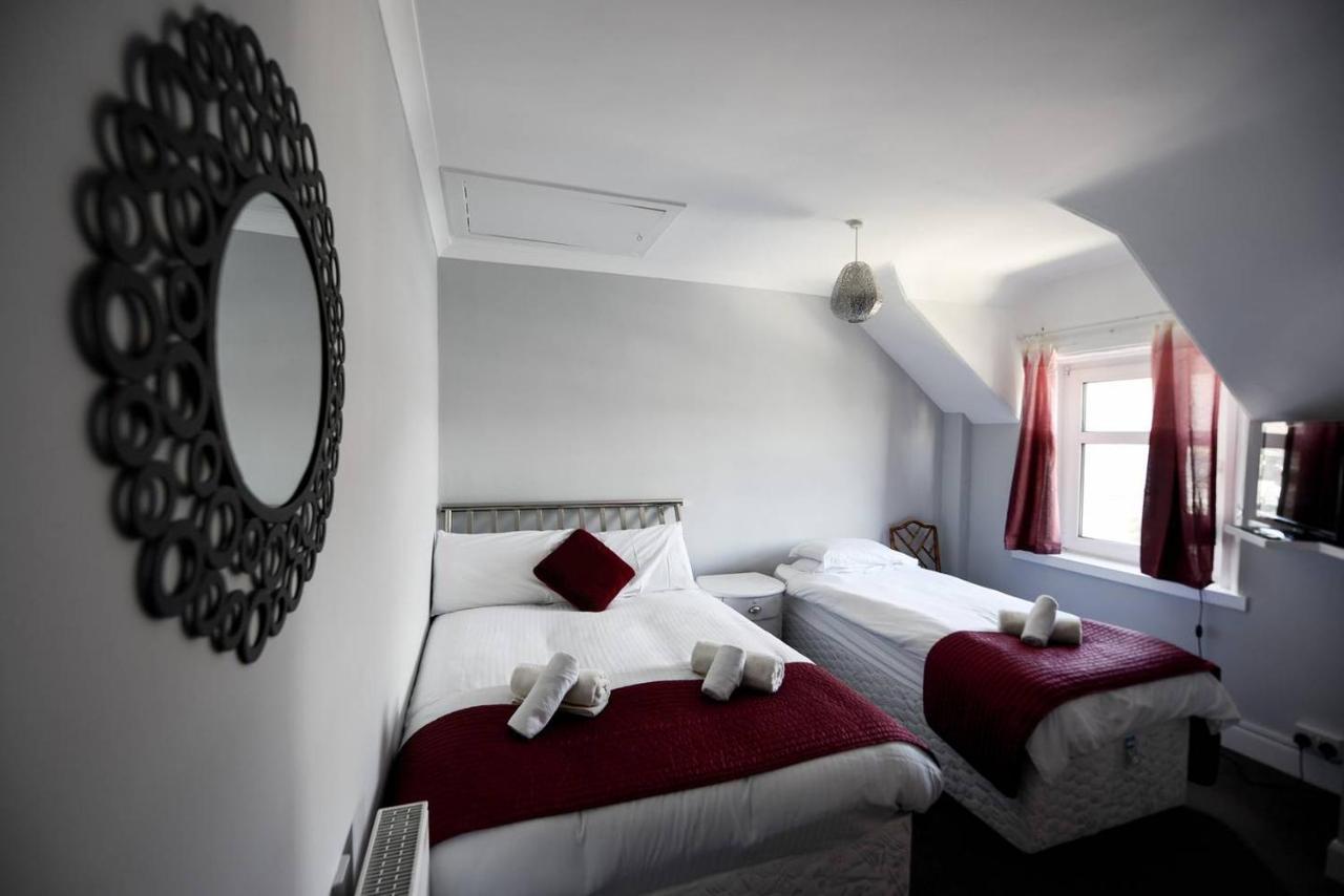 No. 1 Caberfeidh Guest house *