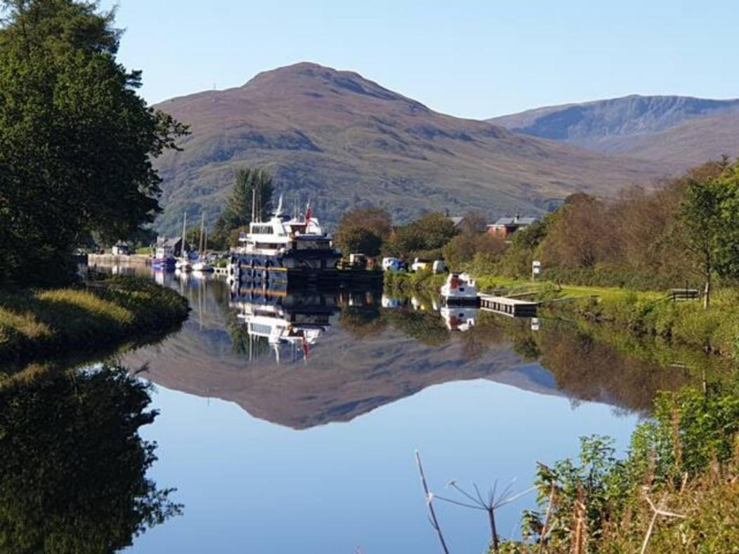 Apartment Caledonian Canal Floor Flat, View Of Ben Nevis
