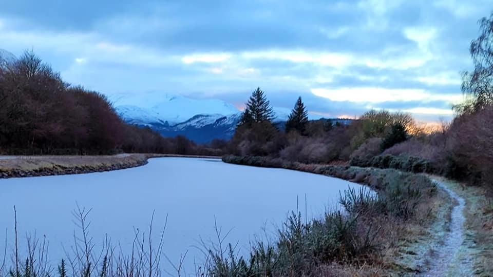 Caledonian Canal Floor Flat, View Of Ben Nevis Apartment