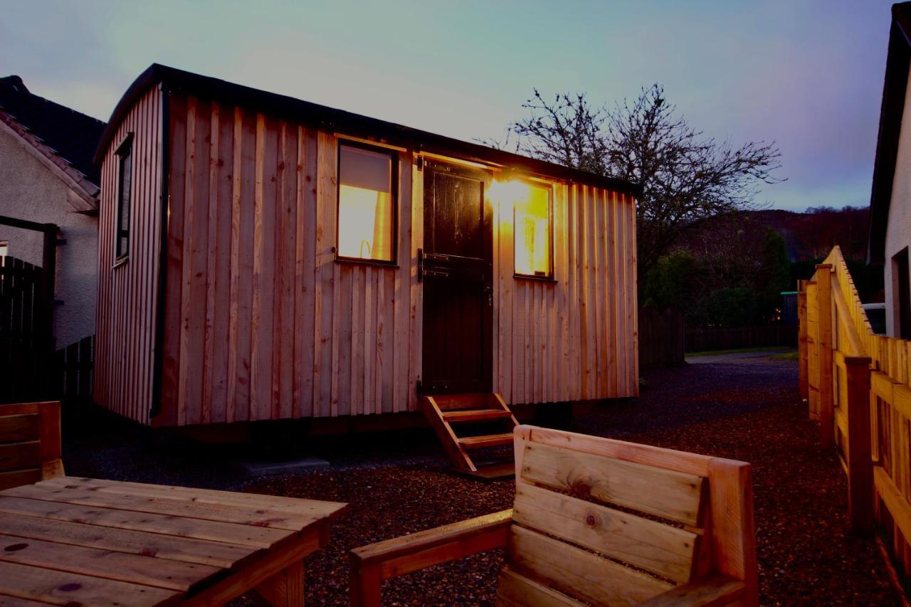 Per Ardua Shepherds Hut Apartment Fort William