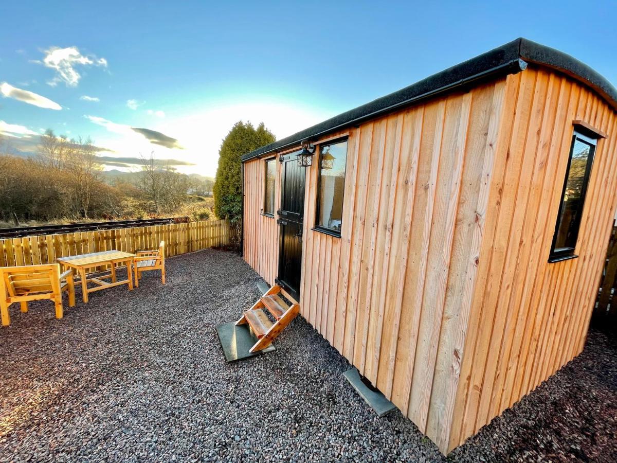 Per Ardua Shepherds Hut Apartment