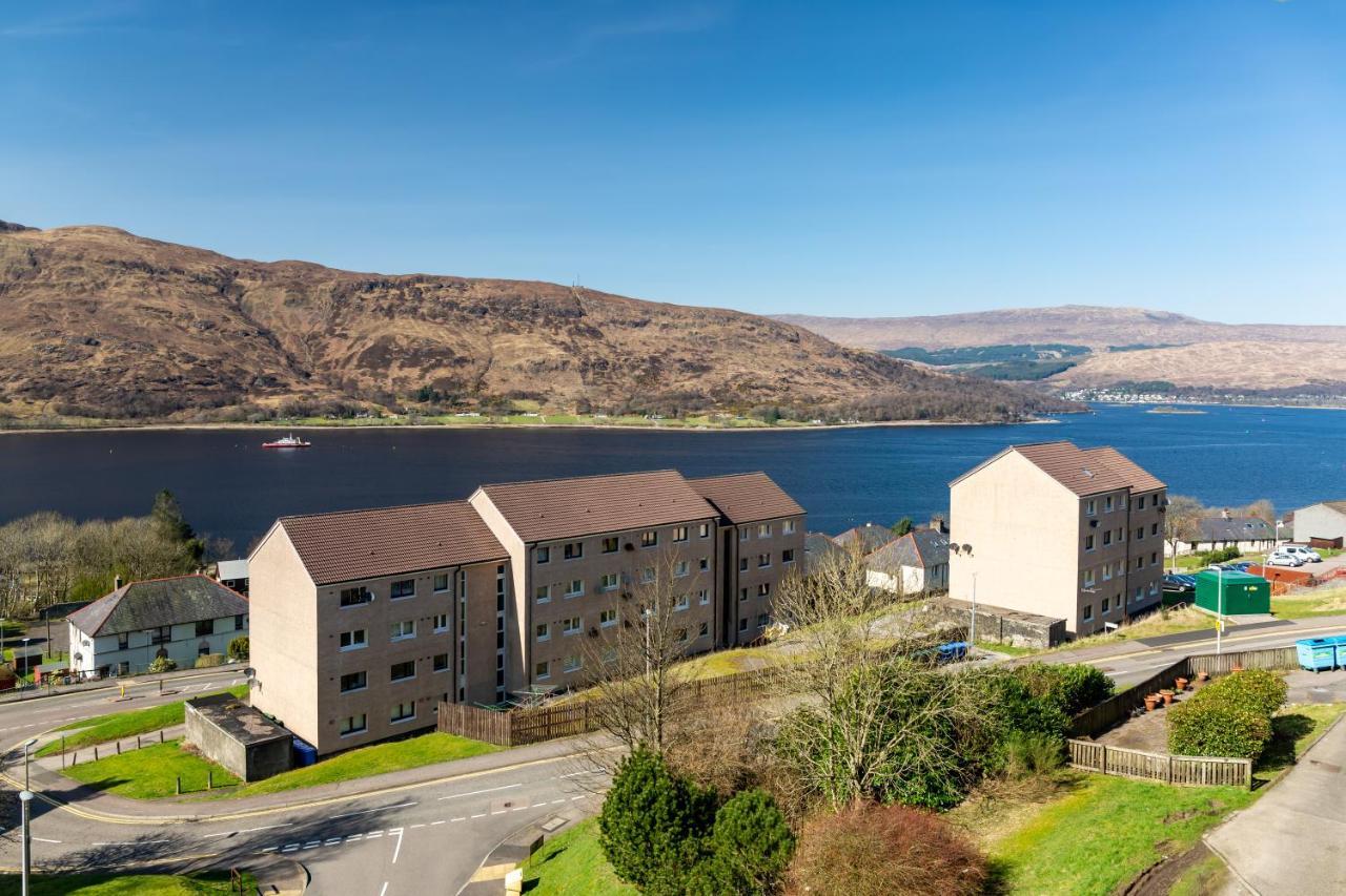 Loch & Hill View * Fort William