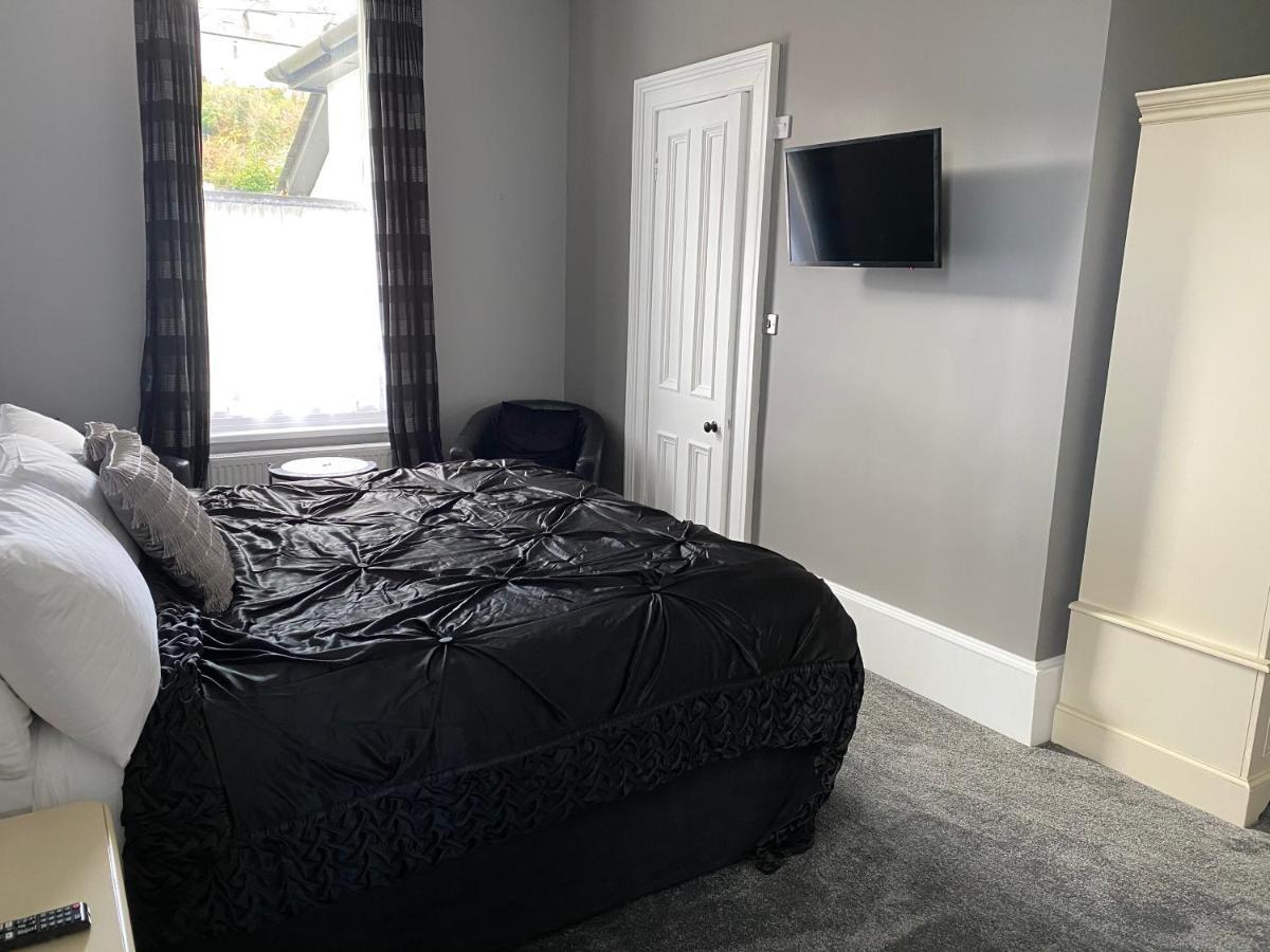 Ashburn House Bed & Breakfast 4*