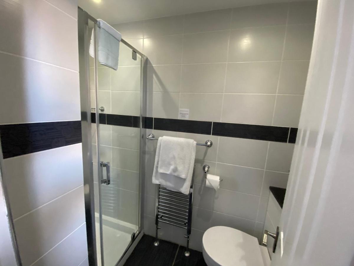 Ashburn House Bed & Breakfast 4*