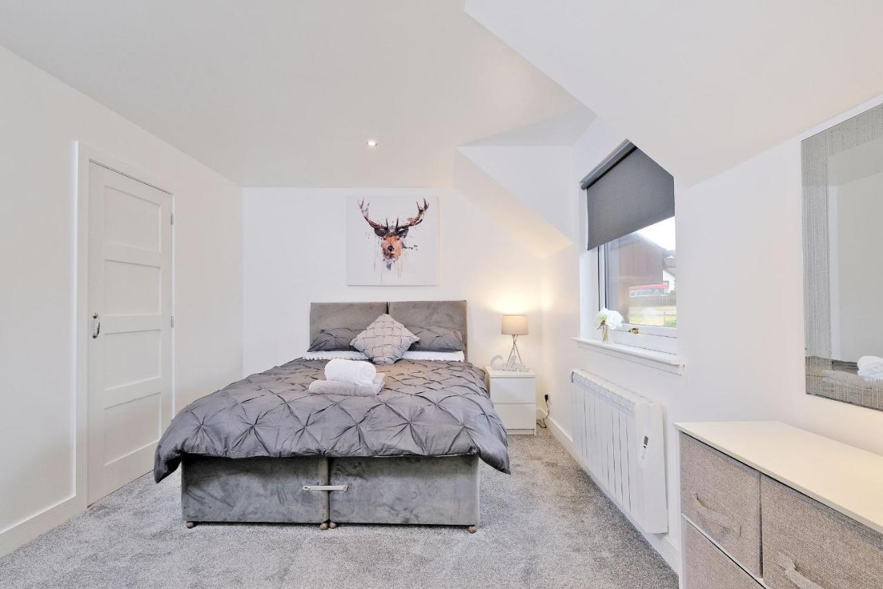 Contemporary Highland House Close To Town And Ben Nevis Fort William
