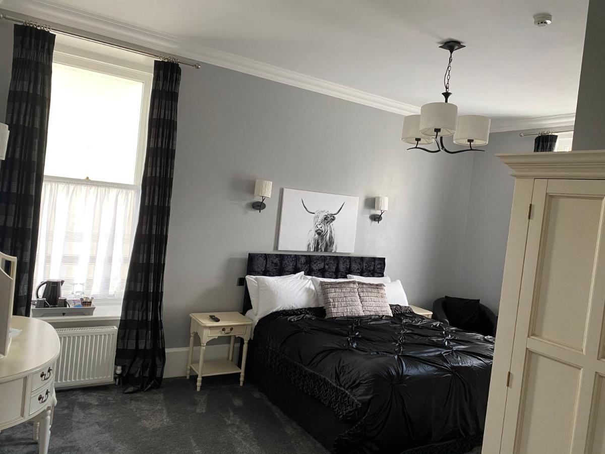 Ashburn House 4*
