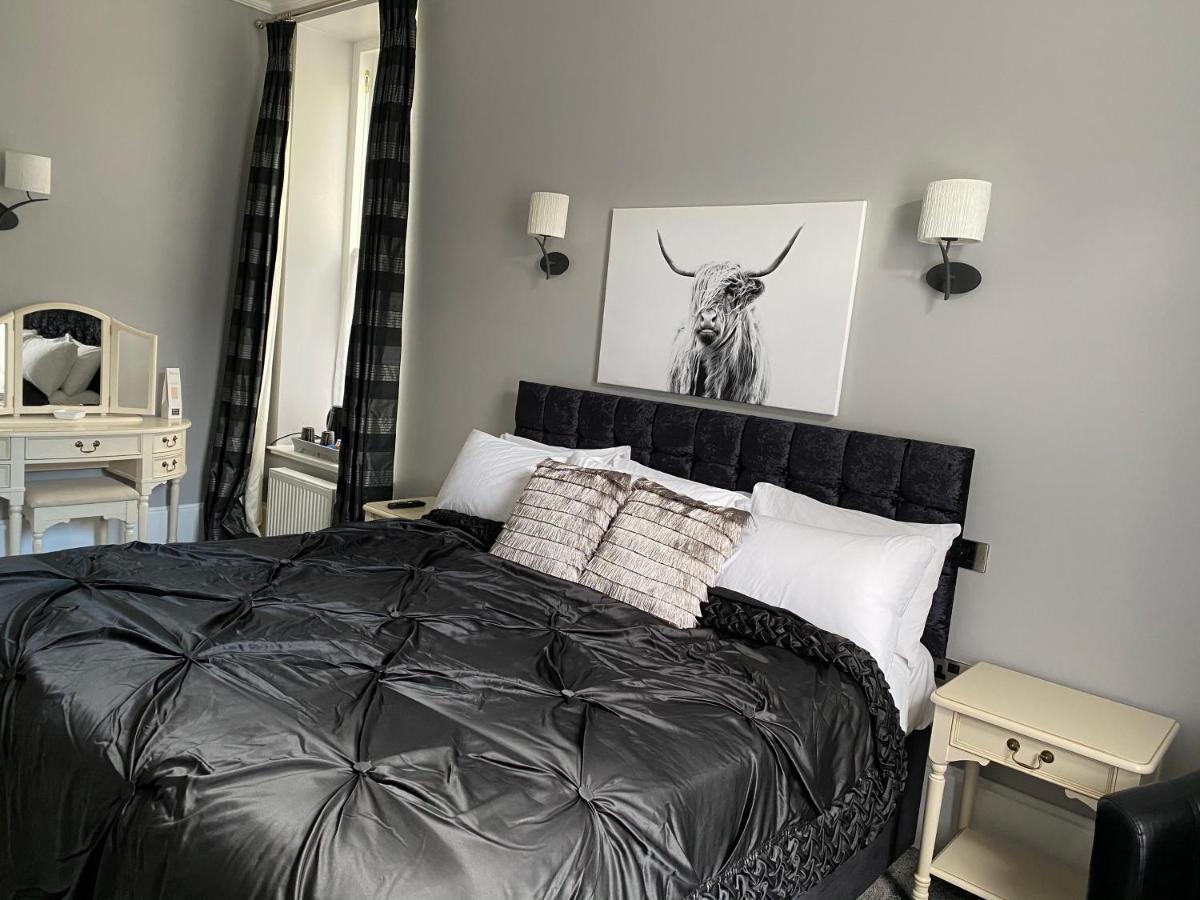 Ashburn House 4*