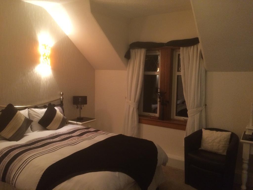6 Caberfeidh Bed & Breakfast 3*