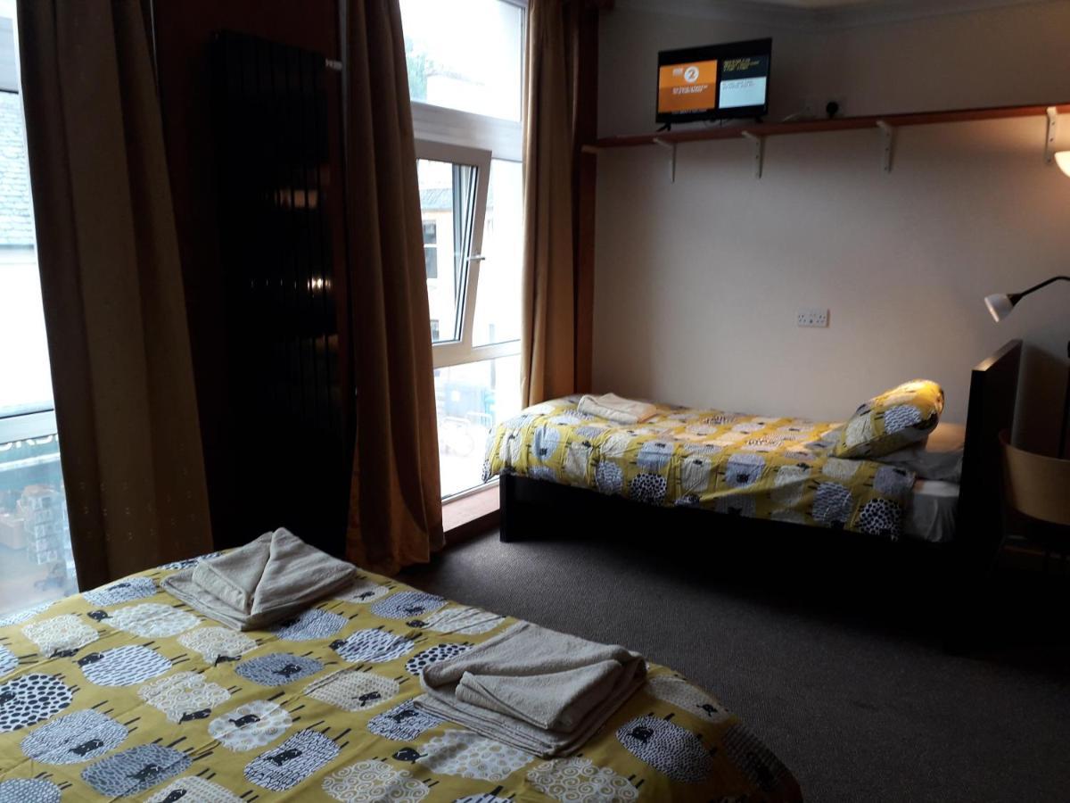 Ossians Hotel Fort William