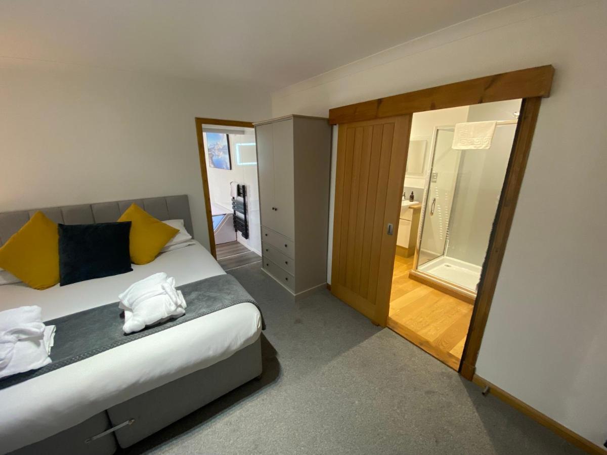 Highland - Ben View & Jacuzzi Bath Fort William