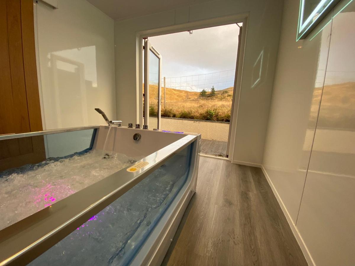 Highland - Ben View & Jacuzzi Bath Fort William