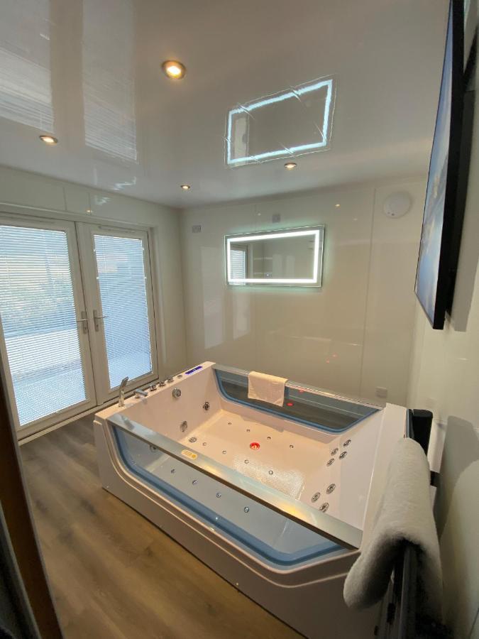 Apartment Highland - Ben View & Jacuzzi Bath