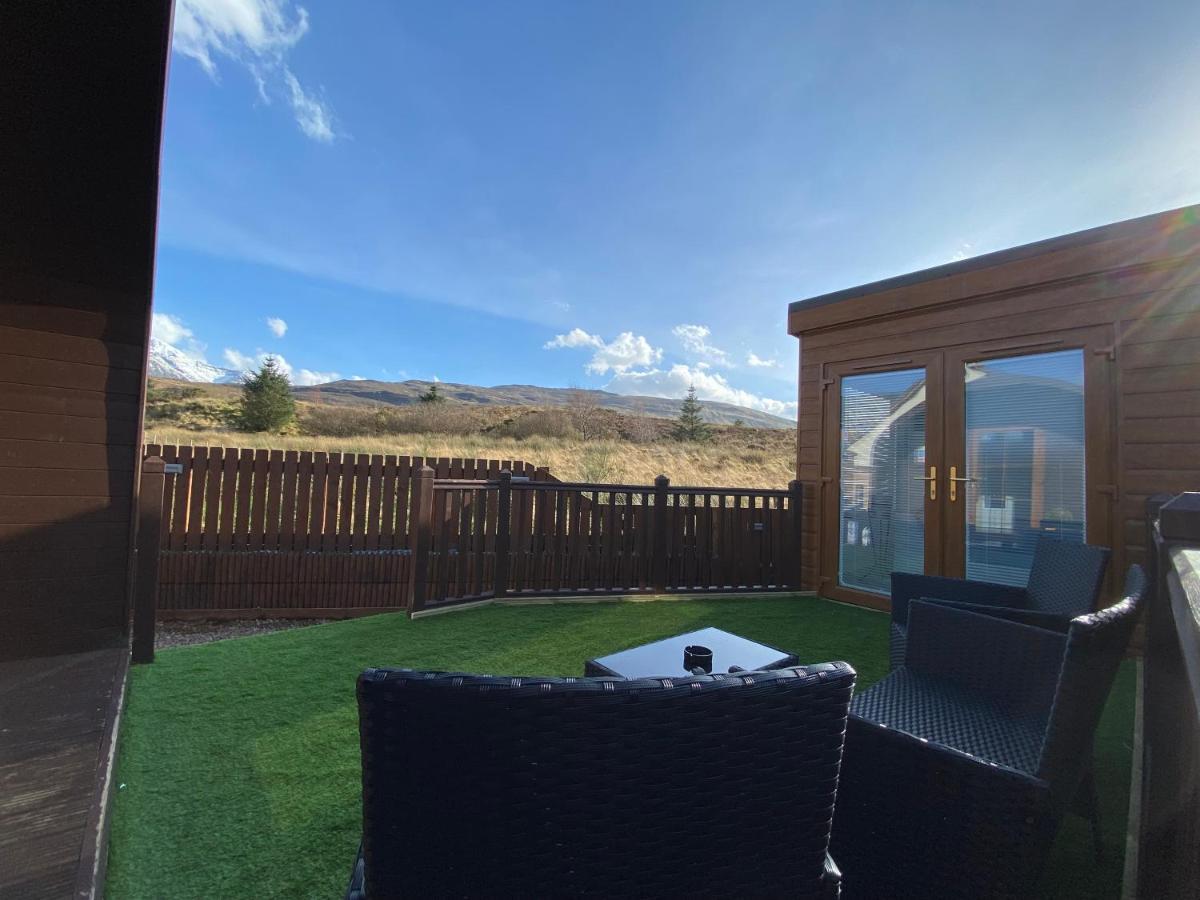 Highland - Ben View Pod & Jacuzzi Bath *