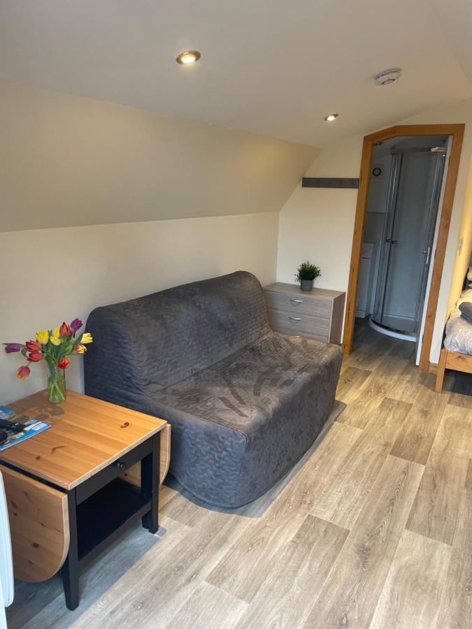Morvan Pod & Hot Tub Holiday home *
