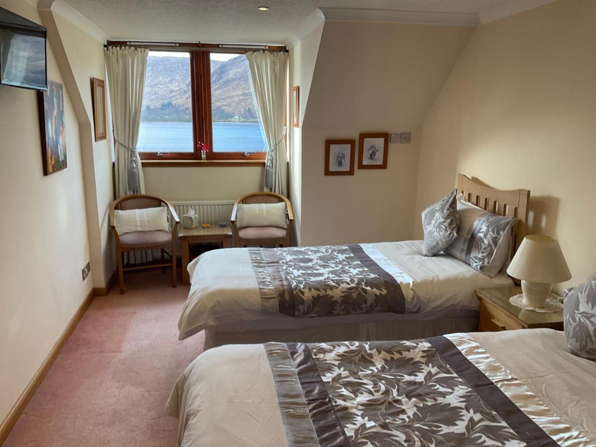 Ronaldsvoe Bed & Breakfast *