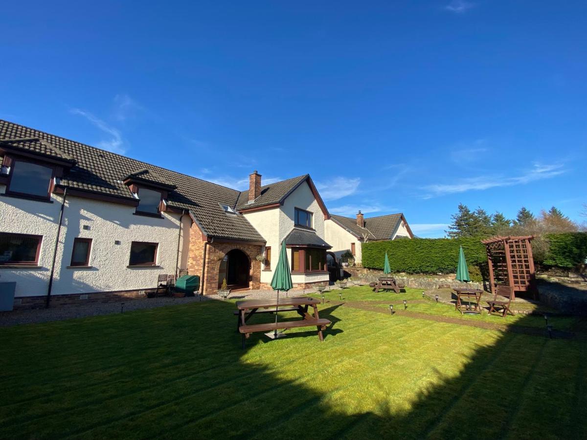 Highland - Rushfield House * Fort William