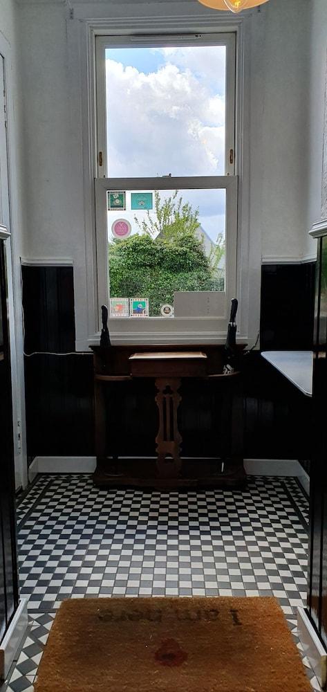 Mansefield Hotel