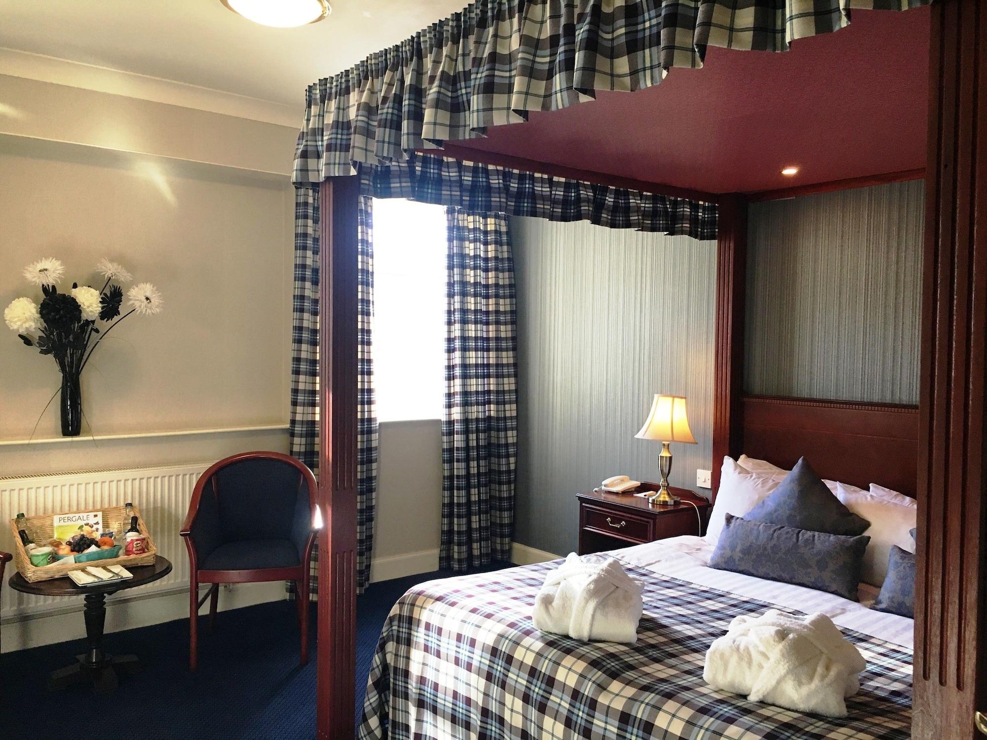 Ben Nevis & Leisure Club Hotel 3*
