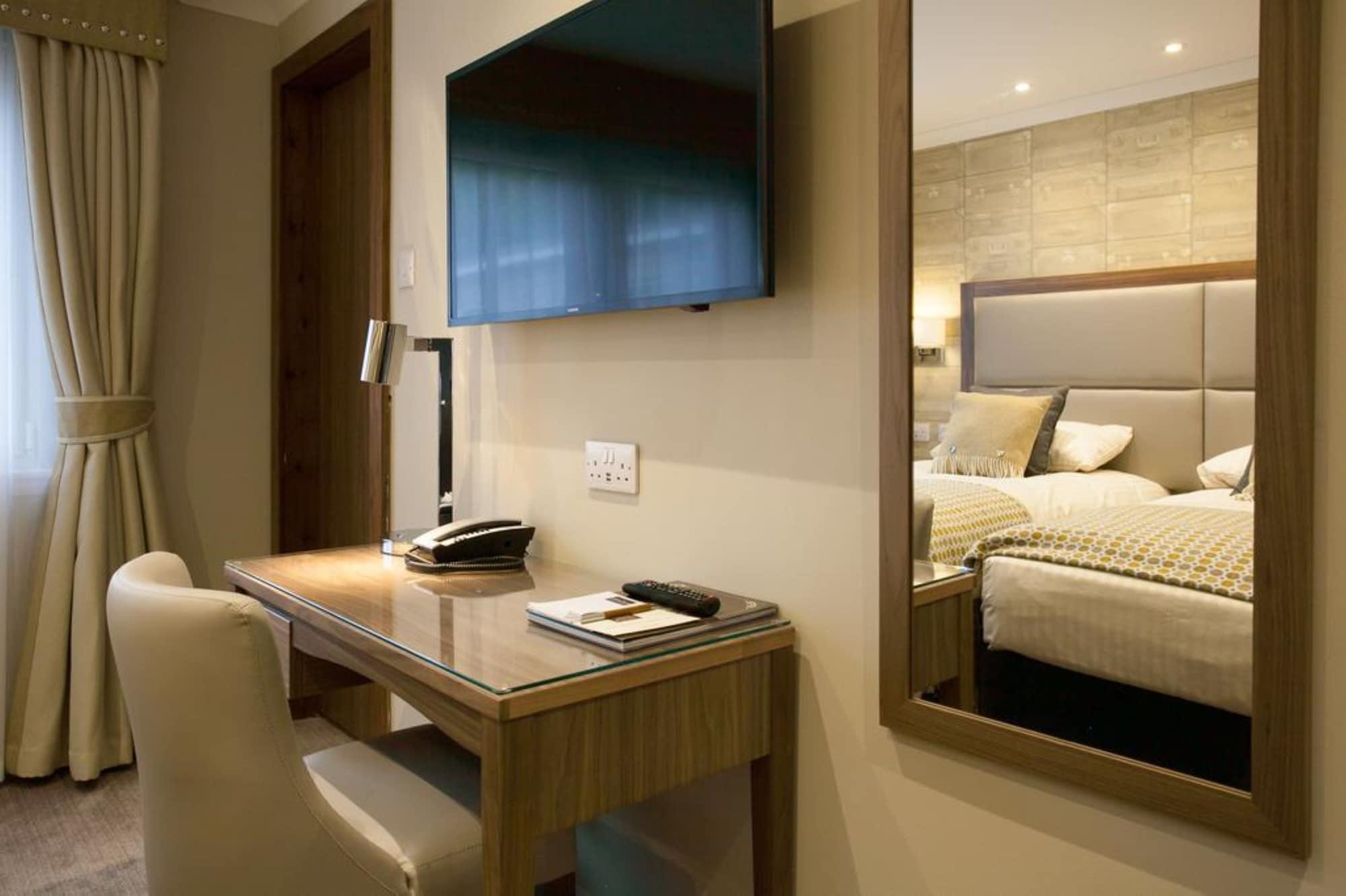 Hotel Cruachan 3*