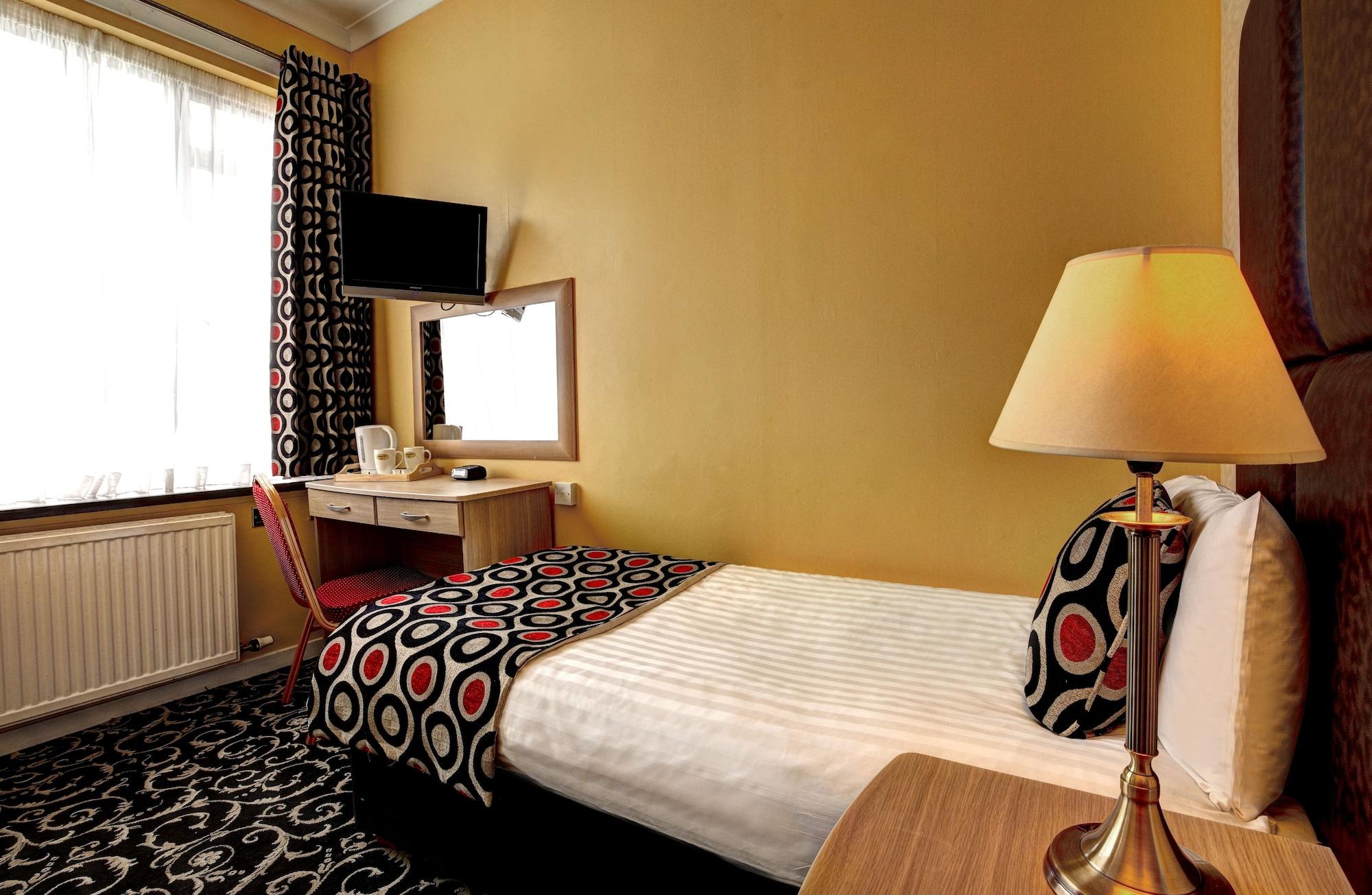 The Imperial Hotel Fort William