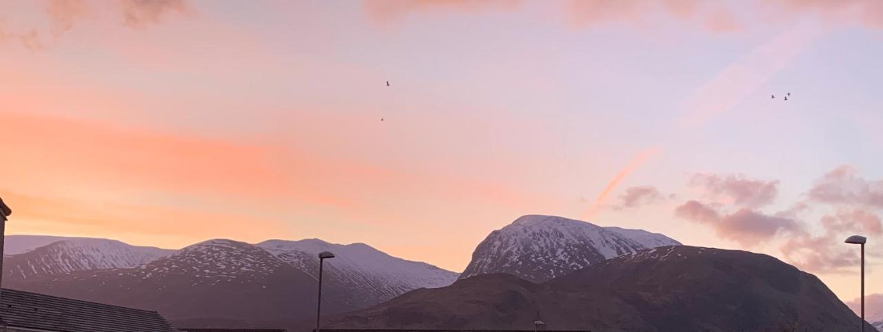 The Quack Shack Luxury tent Fort William