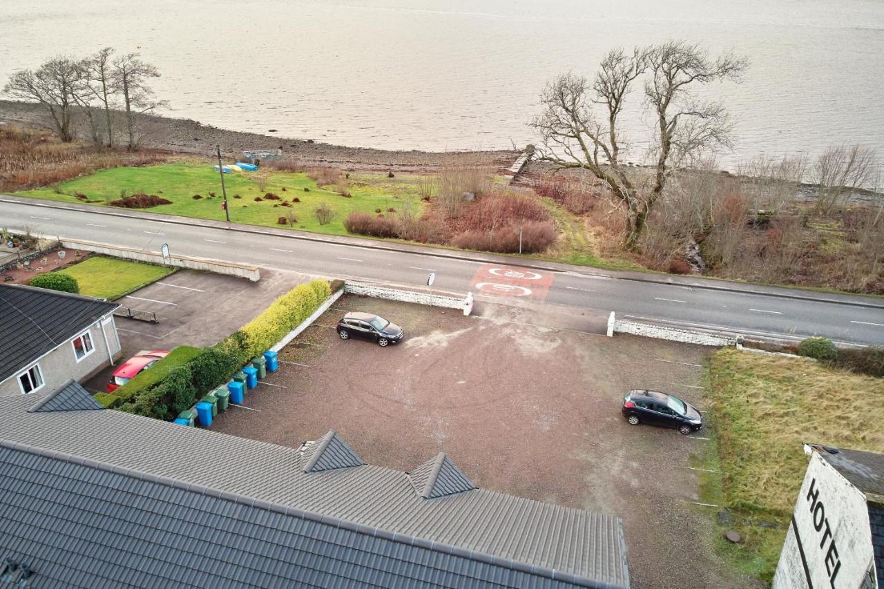 Etive, Beautiful Lochside With Balcony Apartment *