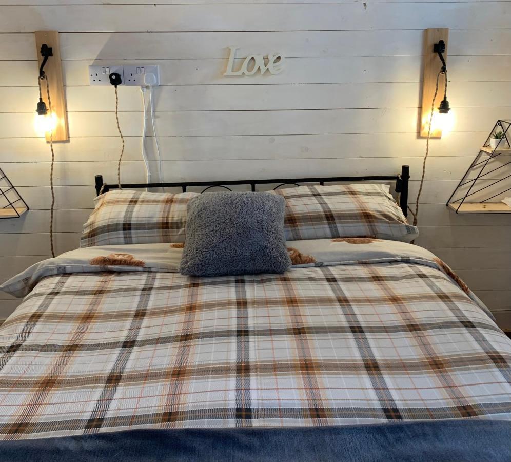 Luxury tent The Quack Shack Fort William