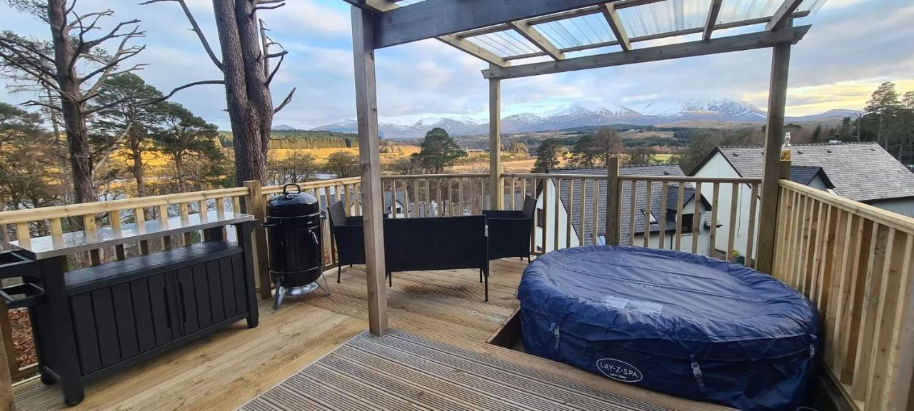 Nadurra But And Ben - Where The Ordinary Becomes Extraordinary Fort William
